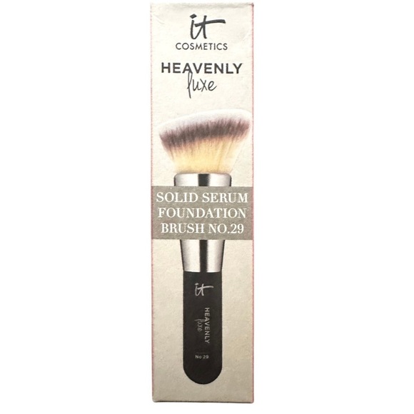 IT Cosmetics Heavenly Luxe Solid Serum Foundation Brush - Picture 1 of 1